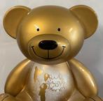 Daluxe Art - 1999 • Golden Graffiti Bear