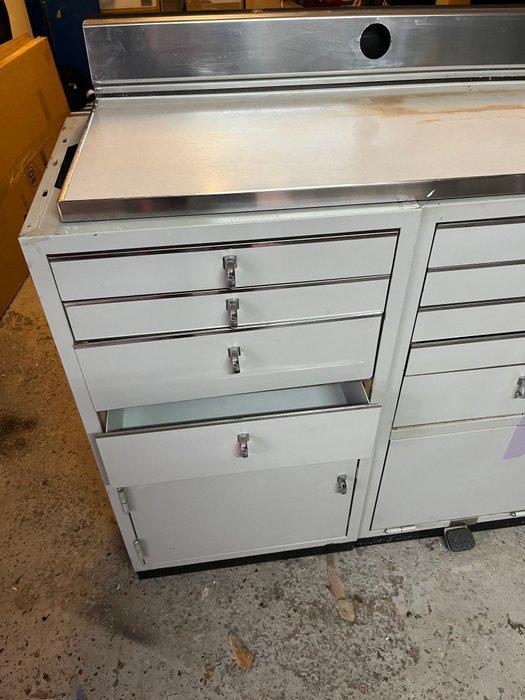 Tandartswastafelmeubel (3) - Metaal - 3 partijen, Antiek en Kunst, Curiosa en Brocante