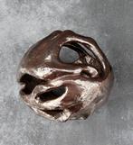 Adela M. - Sculpture, Donie pene wiata - 17 cm - Argile