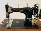 Husqvarna Naaimachine - Hout, IJzer, Antiek en Kunst