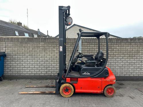 Linde E16P-02 Elektrische heftruck, Zakelijke goederen, Machines en Bouw | Heftrucks en Intern transport, Heftruck, Elektrisch