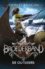 De outsiders / Broederband / 1 9789025751142 John Flanagan, Verzenden, Gelezen, John Flanagan