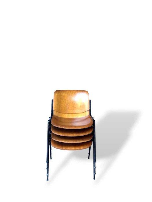 Castelli - Giancarlo Piretti - Stoel (4) - DSC 106 - Beuken, Antiek en Kunst, Antiek | Meubels | Stoelen en Sofa's
