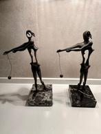 Salvador Dali (1904-1989) - Homage à Newton