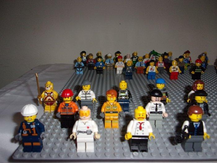 Lego - Minifigures - 52 Lego minifigures, Kinderen en Baby's, Speelgoed | Duplo en Lego