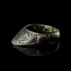 Middeleeuwen, kruisvaardersperiode Brons Archer duimring