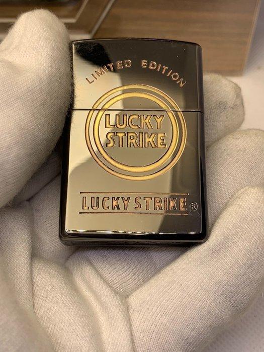 Zippo - Lucky Strike - Zonder Minimumprijs - Aansteker -, Verzamelen, Rookartikelen, Aanstekers en Luciferdoosjes