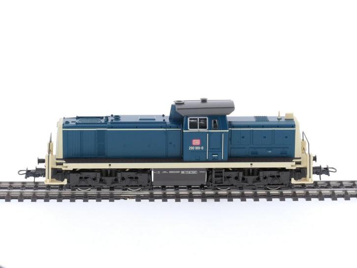 Schaal H0 Roco 67875 diesellocomotief BR290 van de DB #5677, Hobby en Vrije tijd, Modeltreinen | H0, Gelijkstroom, Locomotief