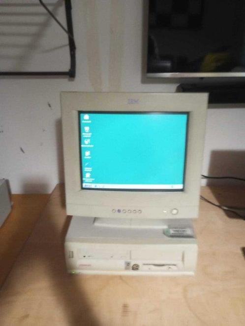 Compaq, IBM Monitor CRT IBM con torre Compaq - Computer (1), Games en Spelcomputers, Spelcomputers | Overige Accessoires