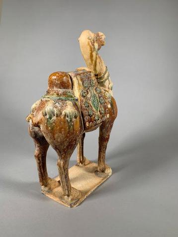 Oud Chinees, Tang-dynastie Terracotta Kameel - 46 cm