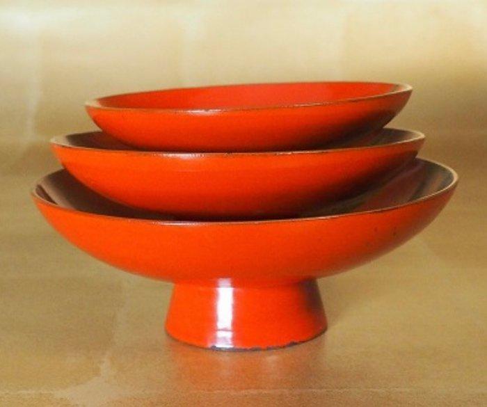 Japanse Kasanehai-sakecupset – gouden makie van Mount Fuji, Antiek en Kunst, Antiek | Overige Antiek