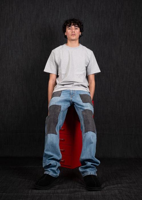 Upcycled Jeans in size 32 / 34 by URC X BOAS, Kleding | Heren, Spijkerbroeken en Jeans, Ophalen of Verzenden