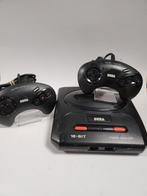 Sega Mega Drive II 16-bit met 2 controllers en alle kabels, Consoles de jeu & Jeux vidéo, Ophalen of Verzenden