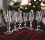 Possibly St-Louis - Champagne fluitje (6) - Kristal - Flutes, Antiek en Kunst