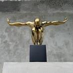 Sculpture, NO RESERVE PRICE - Bronze Statue of an Olympic, Antiquités & Art