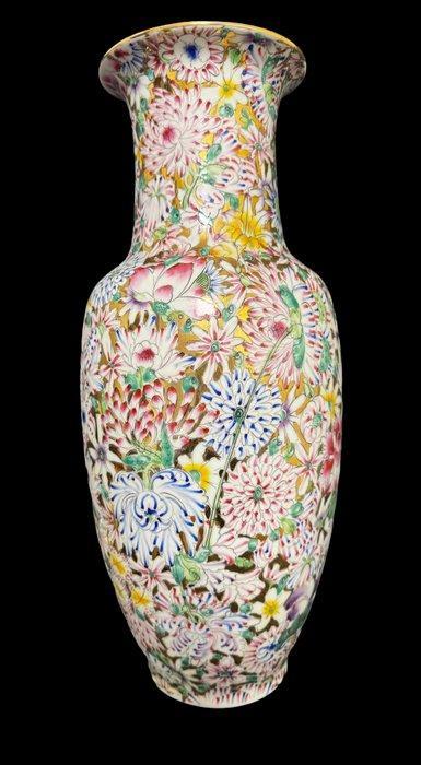Balustervaas - Porselein - Hongkong - W.L Gilded Mille, Antiquités & Art, Antiquités | Autres Antiquités