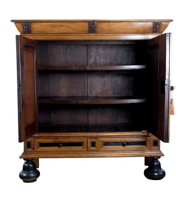 Kabinet - Twee deuren Kussenkast - Eik, Antiek en Kunst, Antiek | Overige Antiek