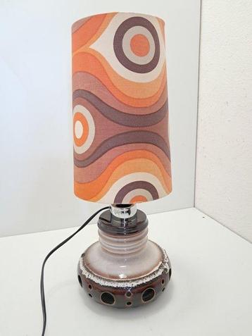Lampadaire (2) - Céramique - Lave grasse