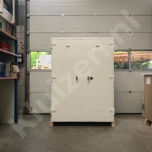 Gebruikte Lips dubbeldeurs archiefkast, Huis en Inrichting, Brandblussers en Brandkasten, Gebruikt, Verzenden