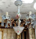 Lustre - En porcelaine émaillée et cristal, bases en bronze