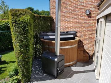 Hottub Thor 160, Thermowood en duurzame Ldpe binnenkuip