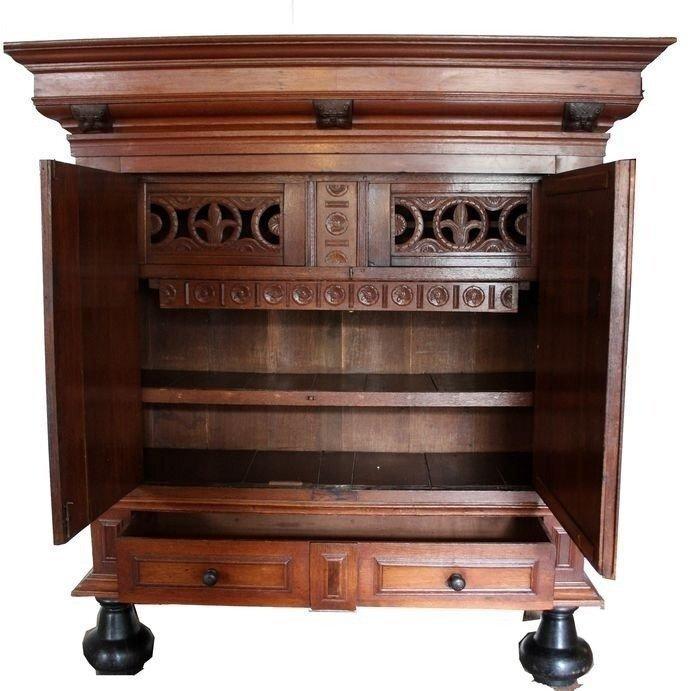 Kast - Prachtige Kussenkast met interessant interieur -, Antiek en Kunst, Antiek | Overige Antiek