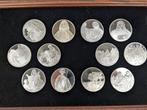 Nederland. 1974 Coffret en acajou de 51 médailles de