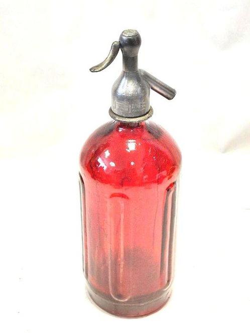 Fles - karamelen rood sifon, Antiek en Kunst, Antiek | Keukengerei