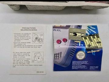 Nintendo - Gameboy DMG-01 Extremely Rare Limited Edition