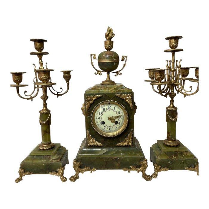 Klok en garnituur set (3) - Messing, Onyx - 1910-1920, Antiek en Kunst, Antiek | Klokken