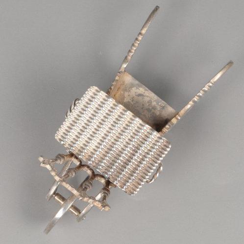 H. Hooijkaas NO RESERVE Kruiwagen - Miniatuur figuur - .835, Antiek en Kunst, Antiek | Zilver en Goud