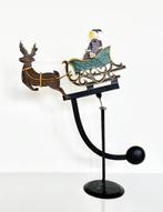 sculptuur, Vintage Metal Balance Toy – Santa in Sleigh with