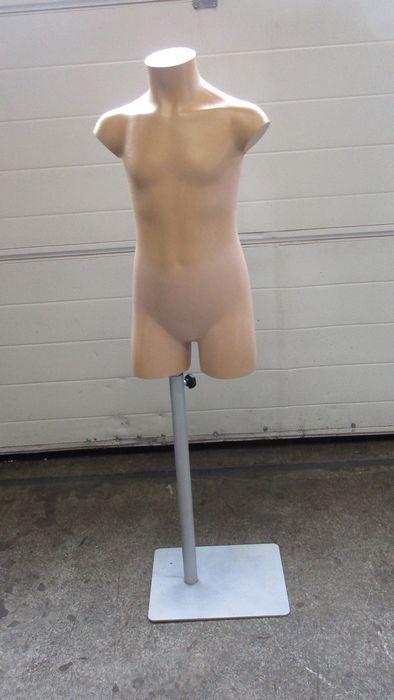 Paspop, Etalagepop Kind, B33 x D18 x H112cm, huidkleur, Articles professionnels, Aménagement de Bureau & Magasin | Commerce & Inventaire