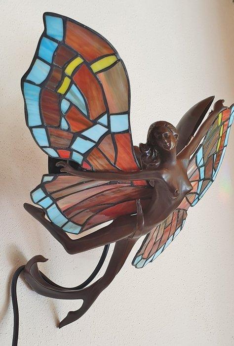 Lampe murale - Tiffany fille papillon - Vitrail, Antiek en Kunst, Kunst | Designobjecten