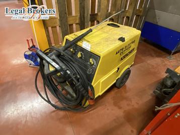 Stoomreiniger KARCHER HDS890 beschikbaar voor biedingen