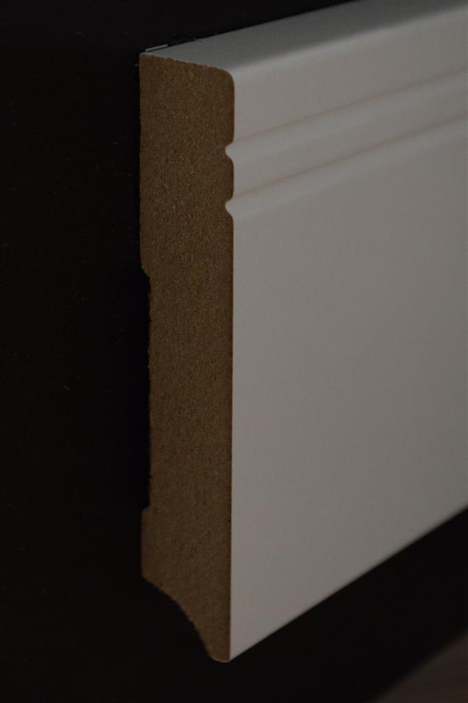 Oppio Wit gelakte plint milaan kleur 9010, 15x90x2400mm, Doe-het-zelf en Bouw, Plinten en Afwerking, Ophalen of Verzenden
