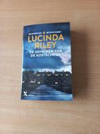 De geheimen van de kostschool 9789401621120 Lucinda Riley, Boeken, Verzenden, Gelezen, Lucinda Riley