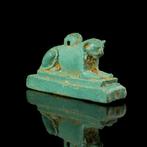 Oude Egypte, late periode Faience Leeuw amulet hanger