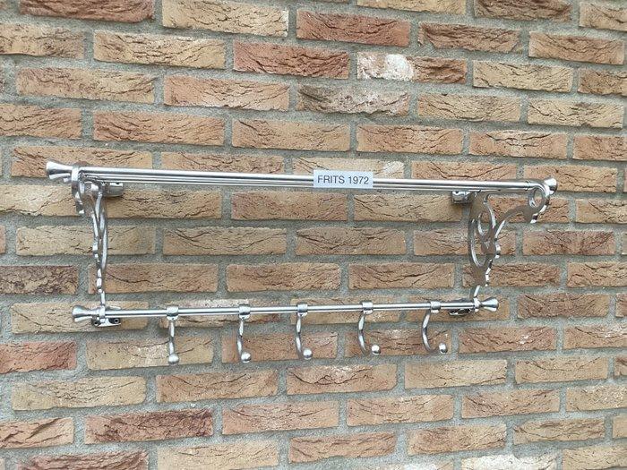 Kapstok - Vintage Aluminium Trein Kapstok - Aluminium -, Antiek en Kunst, Curiosa en Brocante