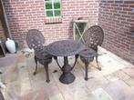 Bistro-set van gietijzer 2 stoelen en een tafel