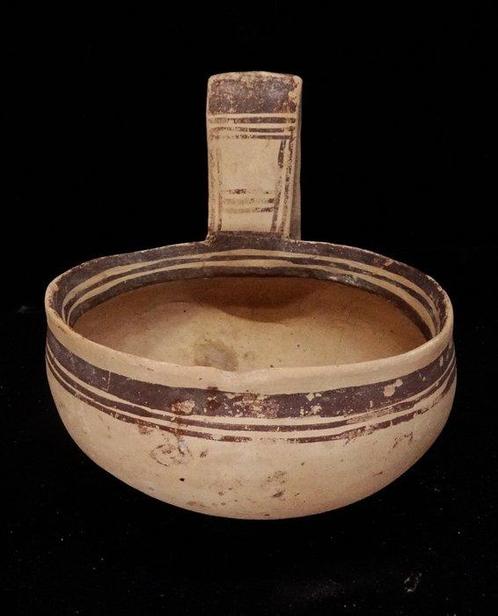 Daunien - Kyathos à décor géométrique - 700 / 600 BC, Antiek en Kunst, Antiek | Overige Antiek