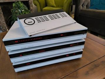 Bang & Olufsen - Beosystem 5500 wit Set audioapparatuur - beschikbaar voor biedingen