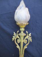 Lampe - Style Napoléon III, bronze, Globe flamme vers