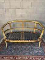 Sofa - Walnoot - Gegraveerd & Gouden Bankframe