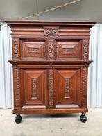 Kast - Zeeuwse kast Panelenkast, kolommenkast, rankenkast,