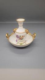 KPM - Schotel (2) - Porselein - Schaal met handvat en