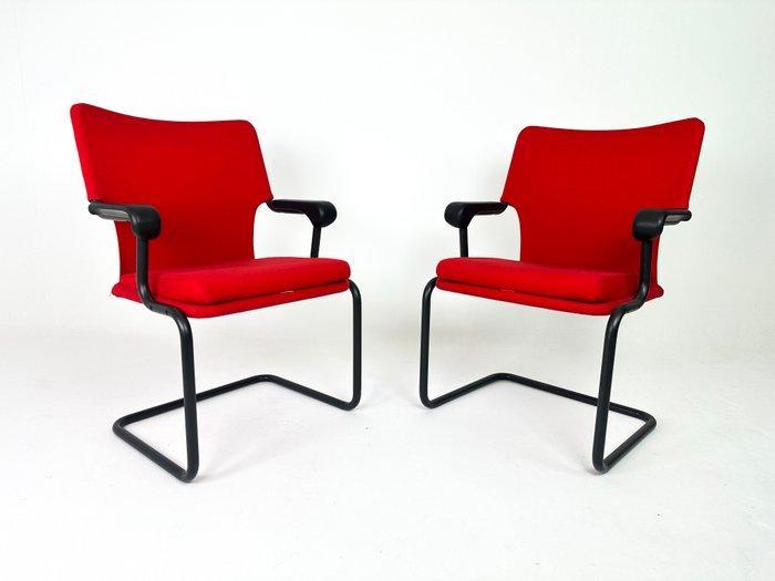 Marcatre - Paolo Deganello, Gilberto Corretti - UNO - Stoel, Antiek en Kunst, Antiek | Meubels | Stoelen en Sofa's