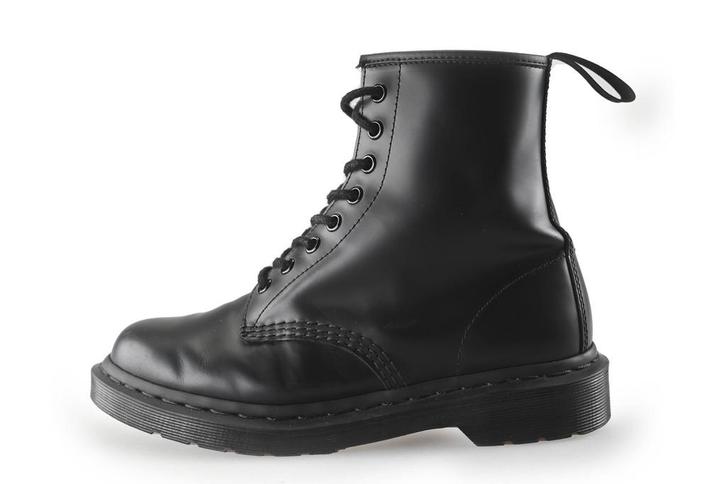 Dr. Martens Veterboots in maat 39 Zwart | 15% korting, Kleding | Dames, Schoenen, Zwart, Zo goed als nieuw, Overige typen, Verzenden