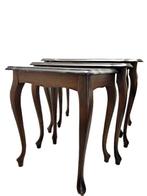 Set bijzettafels (3) - Wortelnotenhout - Queen anne stijl