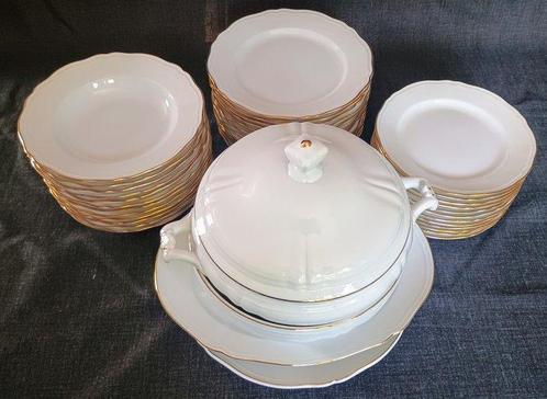 Richard Ginori - Service de table pour 12 (40) - Couronne -, Antiek en Kunst, Antiek | Meubels | Tafels